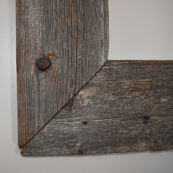 Over-sized Barn Wood Frame - Picture 4 of 5